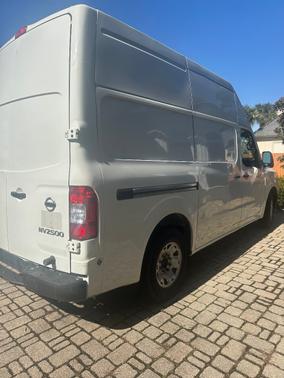 2017 Nissan NV Cargo NV2500 HD SV V6