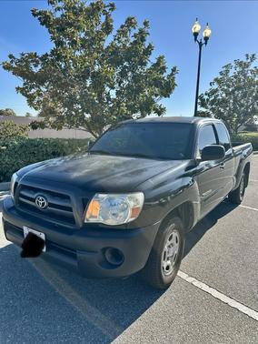Black 2009 Toyota Tacoma Access Cab