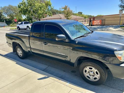 Black 2009 Toyota Tacoma Access Cab