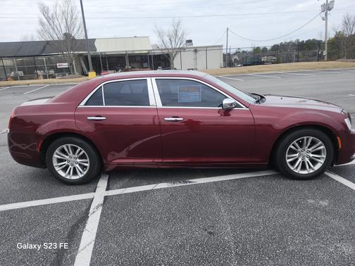 2017 Chrysler 300C Base