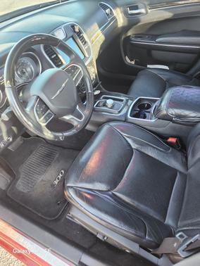 2017 Chrysler 300C Base