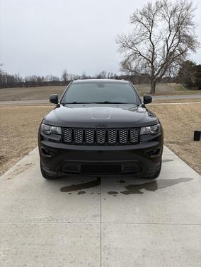 2021 Jeep Grand Cherokee Laredo X