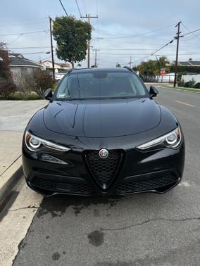 2019 Alfa Romeo Stelvio Sport