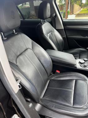 2019 Alfa Romeo Stelvio Sport