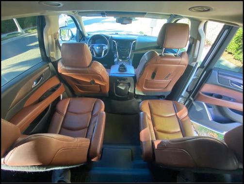 White 2015 Cadillac Escalade Premium