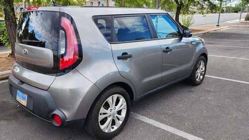 Gray 2014 Kia Soul +