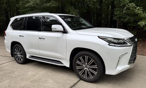 2020 Lexus LX 570 Two-Row