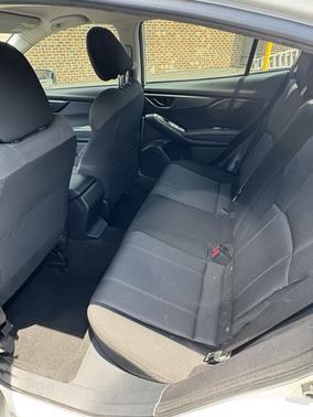 2019 Subaru Impreza 2.0i