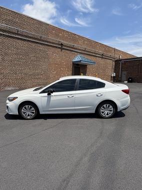 2019 Subaru Impreza 2.0i