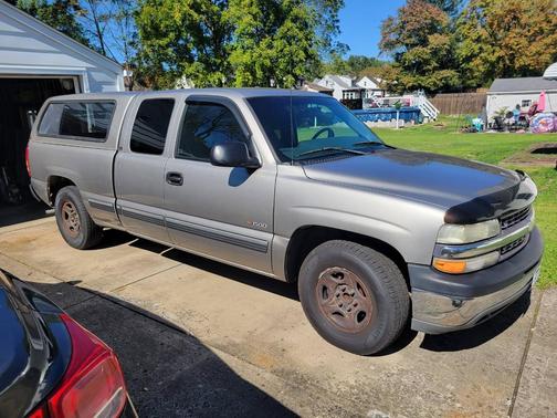 Beige 2001 Chevrolet Silverado 1500 Extended Cab
