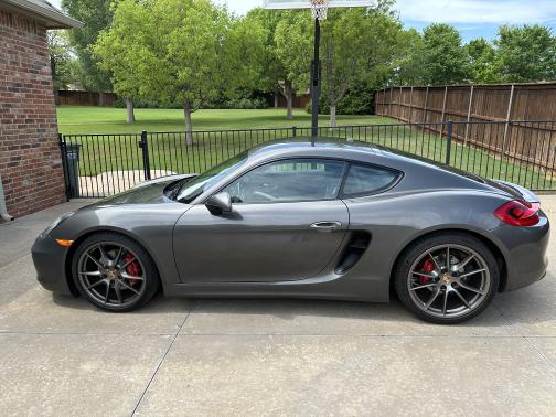 2016 Porsche Cayman S