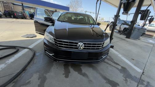 2017 Volkswagen Passat 1.8T S