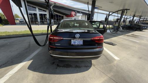 2017 Volkswagen Passat 1.8T S