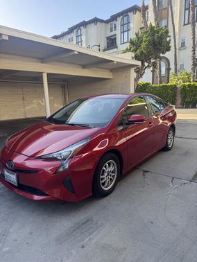 2017 Toyota Prius Two