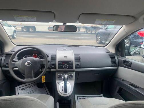 2010 Nissan Sentra 2