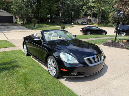Black 2004 Lexus SC 430 Base