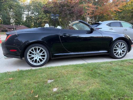 Black 2004 Lexus SC 430 Base