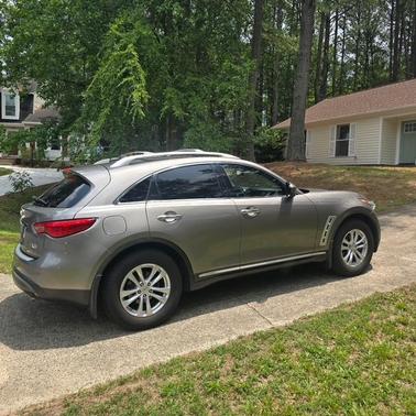 Gray 2011 INFINITI FX35 Base