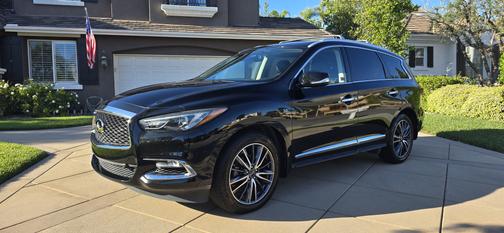 2019 INFINITI QX60 LUXE