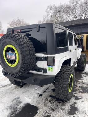 White 2017 Jeep Wrangler Unlimited Sport