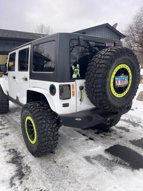 White 2017 Jeep Wrangler Unlimited Sport