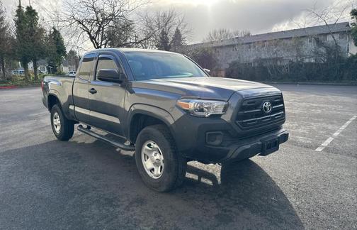 2017 Toyota Tacoma SR5
