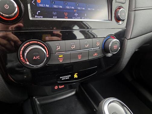 Silver 2018 Nissan Rogue S