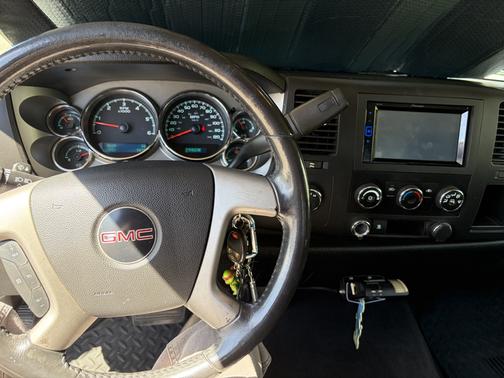 Gray 2011 GMC Sierra 1500 SLE