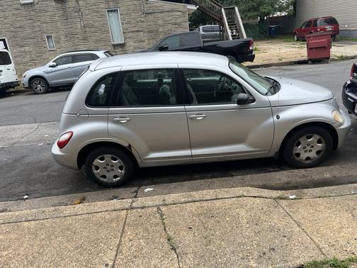 Silver 2009 Chrysler PT Cruiser LX