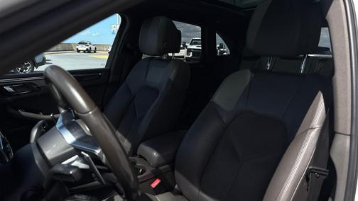 Black 2016 Porsche Macan Macan S