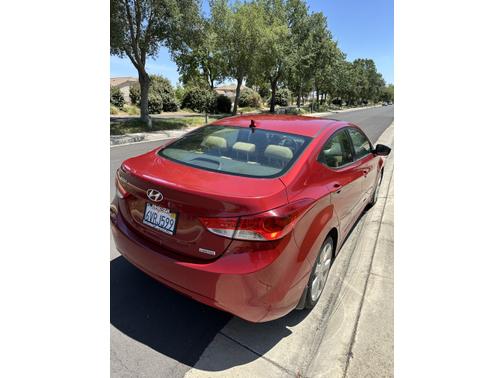 2012 Hyundai ELANTRA Limited
