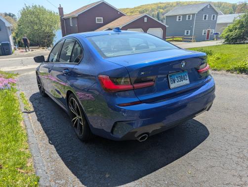 Blue 2019 BMW 330 i xDrive