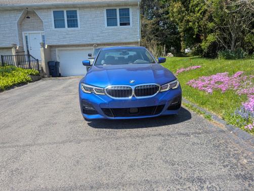 Blue 2019 BMW 330 i xDrive