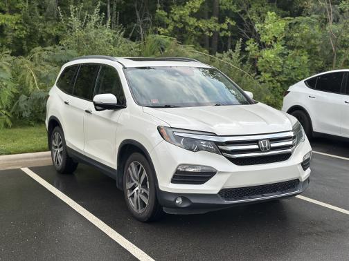 2017 Honda Pilot Touring
