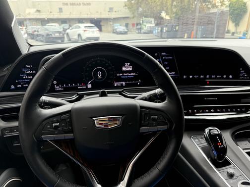 2023 Cadillac Escalade ESV Sport