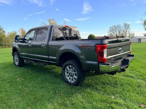 Gray 2017 Ford F-250 XLT