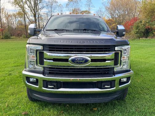 Gray 2017 Ford F-250 XLT