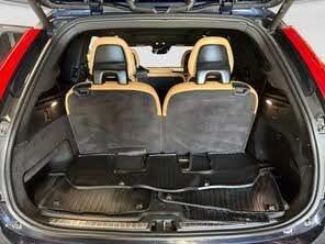 Black 2017 Volvo XC90 T6 Momentum