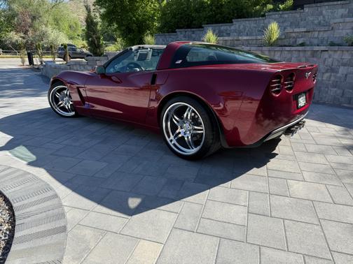 2006 Chevrolet Corvette Base