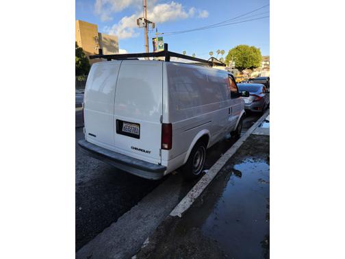 2000 Chevrolet Astro LT