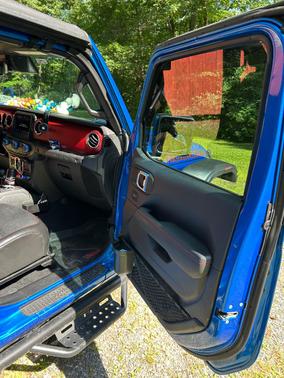 Blue 2021 Jeep Wrangler Unlimited Rubicon
