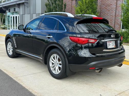 Black 2014 INFINITI QX70 Base