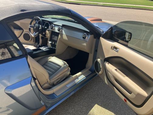 2005 Ford Mustang GT