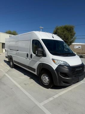 White 2023 RAM ProMaster 2500 High Roof