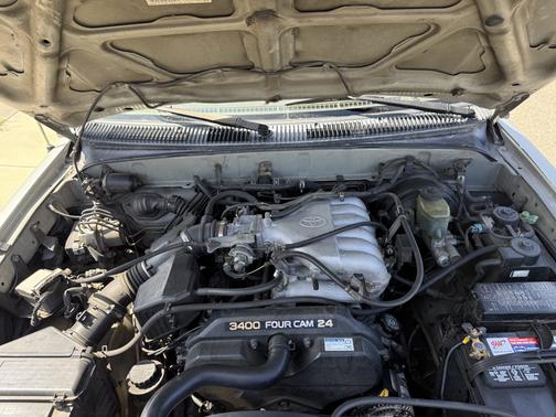 1999 Toyota 4Runner Limited