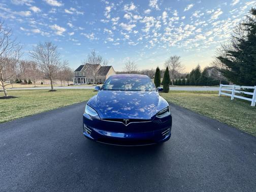 2018 Tesla Model X 100D