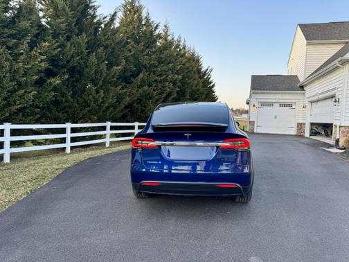 2018 Tesla Model X 100D