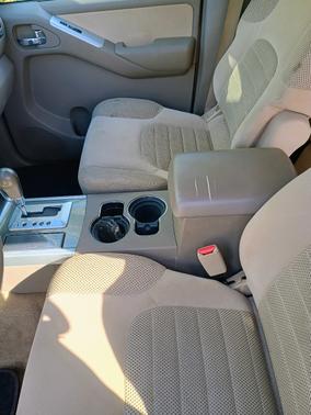 2011 Nissan Pathfinder SV