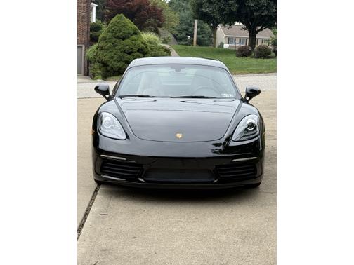 2017 Porsche 718 Cayman Base