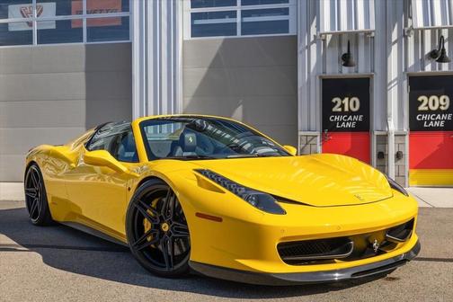 Yellow 2013 Ferrari 458 Spider Base